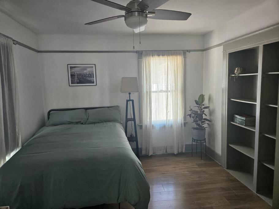 Entire Home In Historic Long Beach Close To Shops المظهر الخارجي الصورة